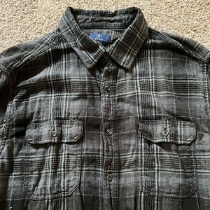 XL black and grey flannel